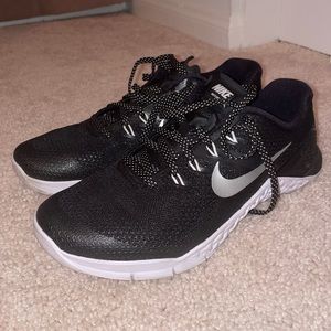 Black Nike Metcon Training Shoes | Women’s size 7.5